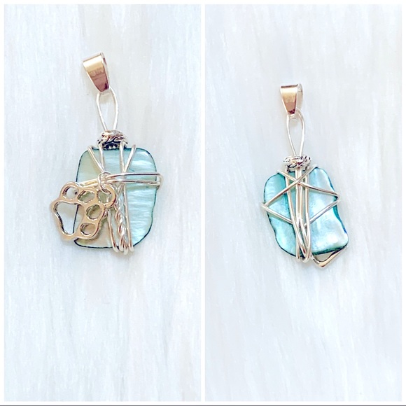 Wire Wrapped Blue Shell And Paw Pendant Necklace - Picture 2 of 5